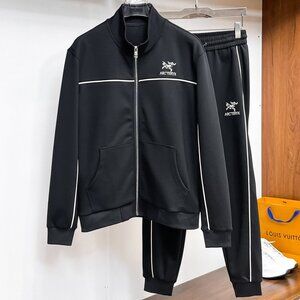 New Arc'teryx Men's Casual Suit